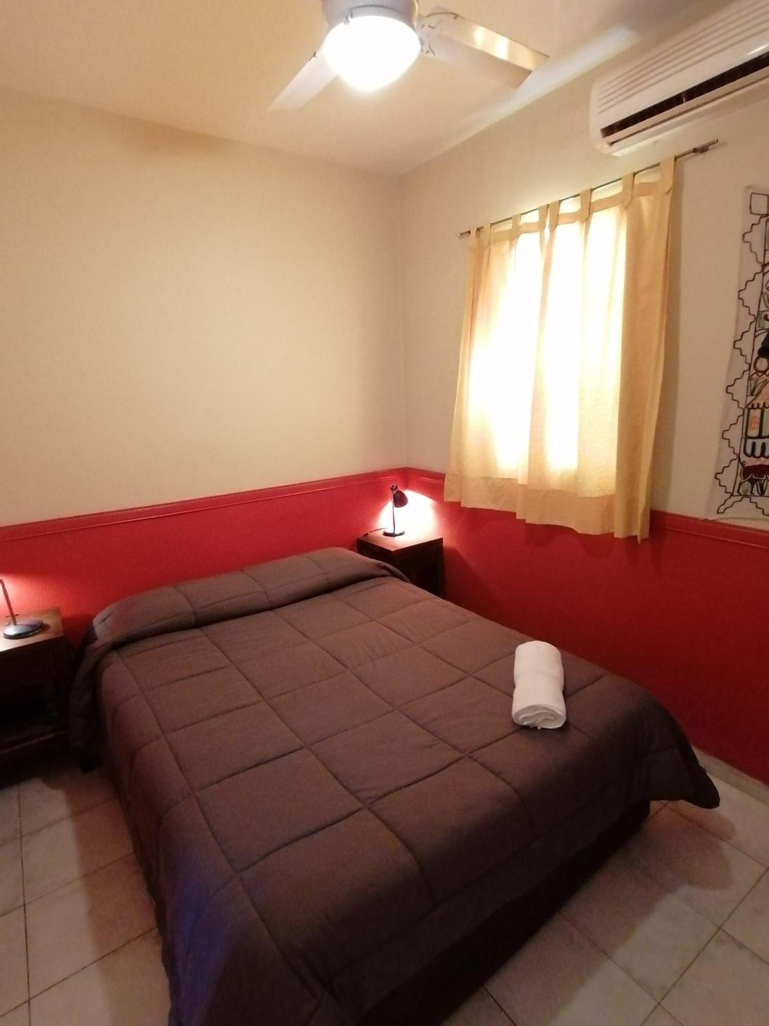 Alamo Hostel & Suites Mendoza Kültér fotó
