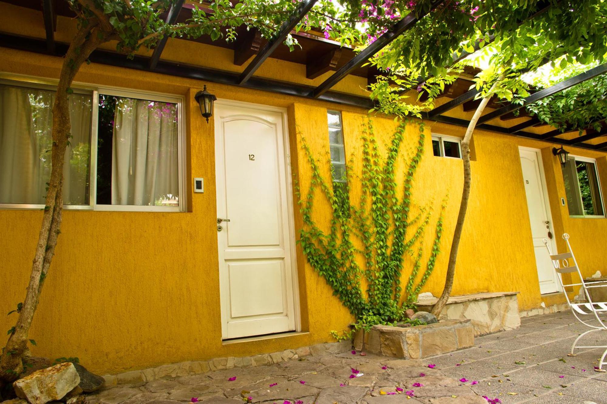Alamo Hostel & Suites Mendoza Kültér fotó