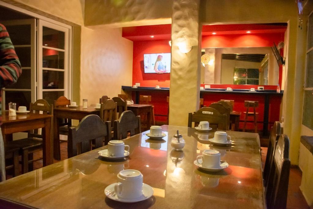 Alamo Hostel & Suites Mendoza Kültér fotó